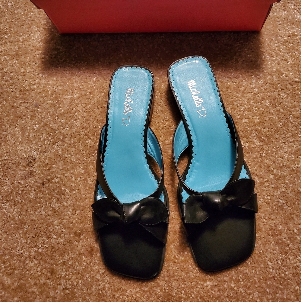 Michelle D Sandals